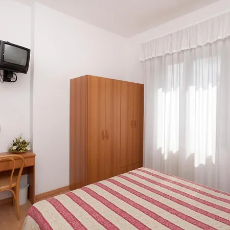 Perugina Hotel 3*